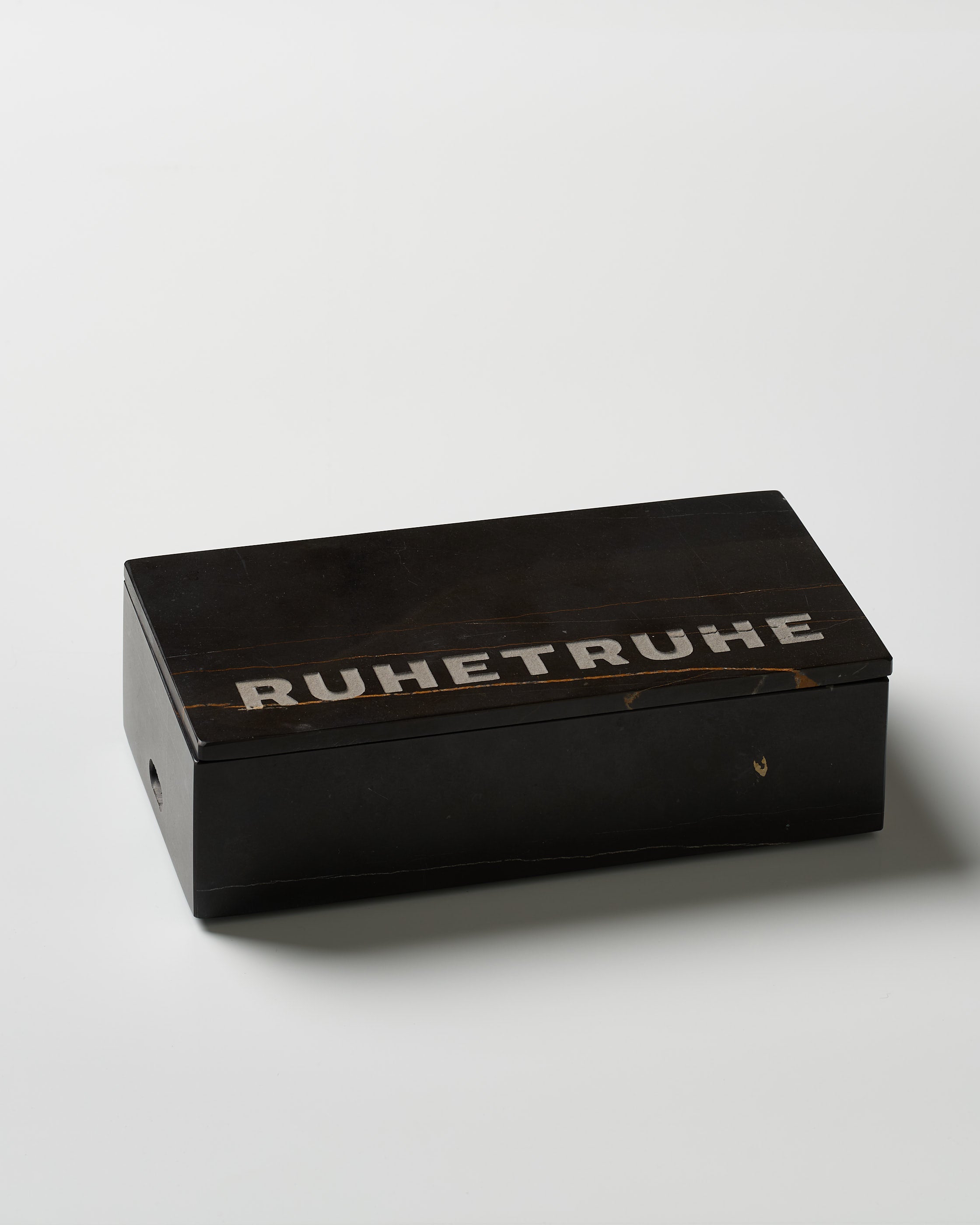Ruhetruhe - Marmor Lauren Black Gold